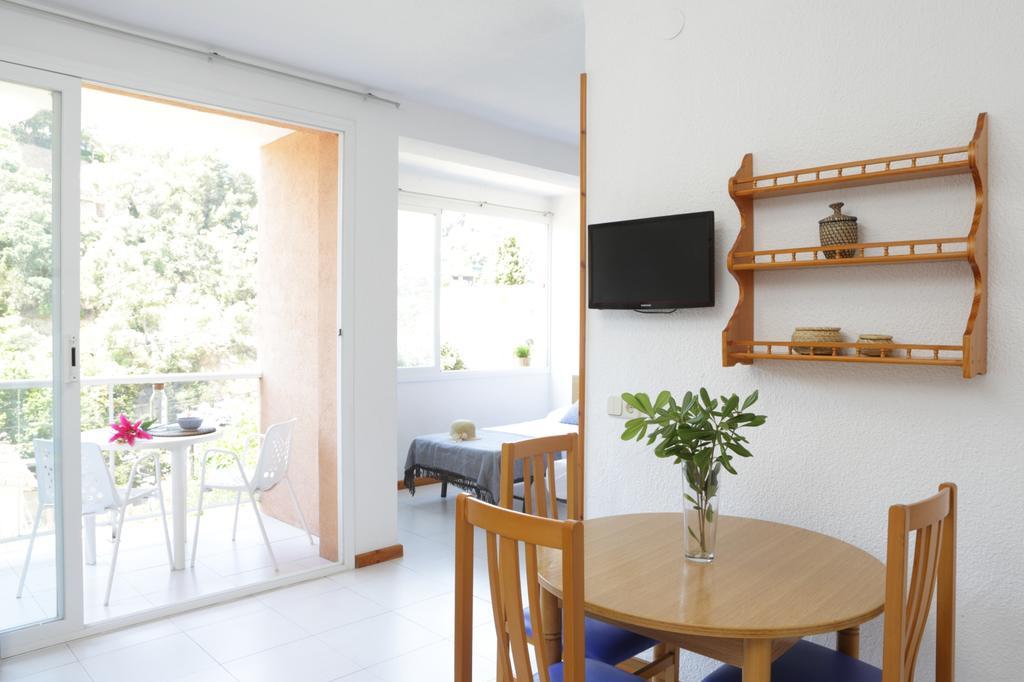 Hotel Camping Senia Cala Canyelles Lloret de Mar Zewnętrze zdjęcie